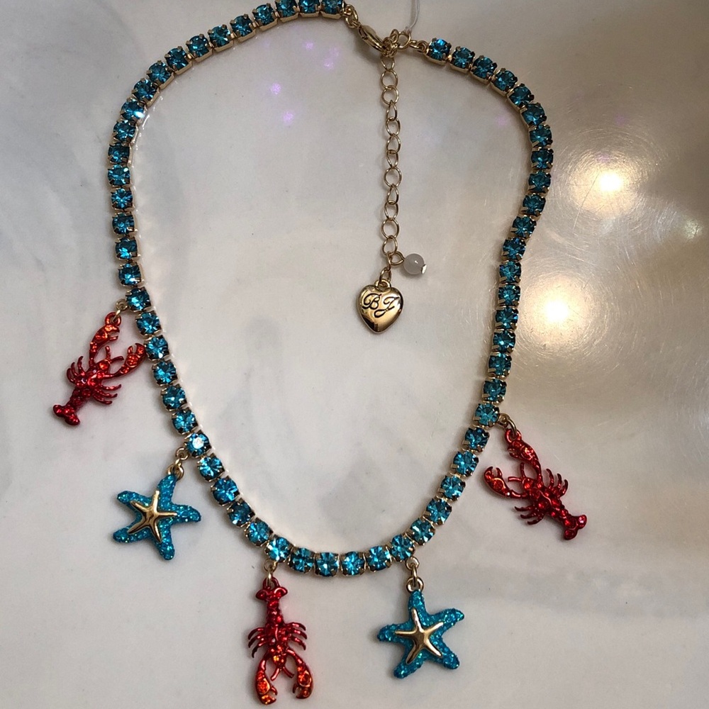 Betsey Johnson Mermaid Jewels Crystal Tennis Necklace Lobster & Starfish NWT - Picture 2 of 12